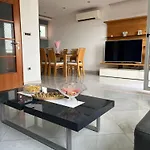 Agape Apartamento Podstrana