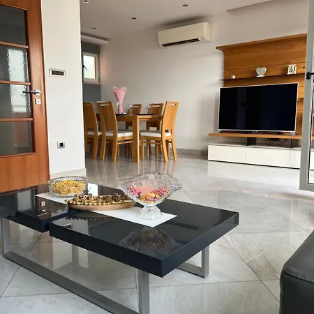 Agape Apartman Podstrana